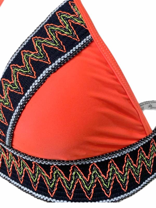 Women's 2pcs Colorblock Chevron Print Backless Bikini Set, Boho Casual Halter Neck Triangle Swim Bra & Swim Panty Swimsuit Set for Beach Holiday Vacation, Ladies Swimwear for All Seasons