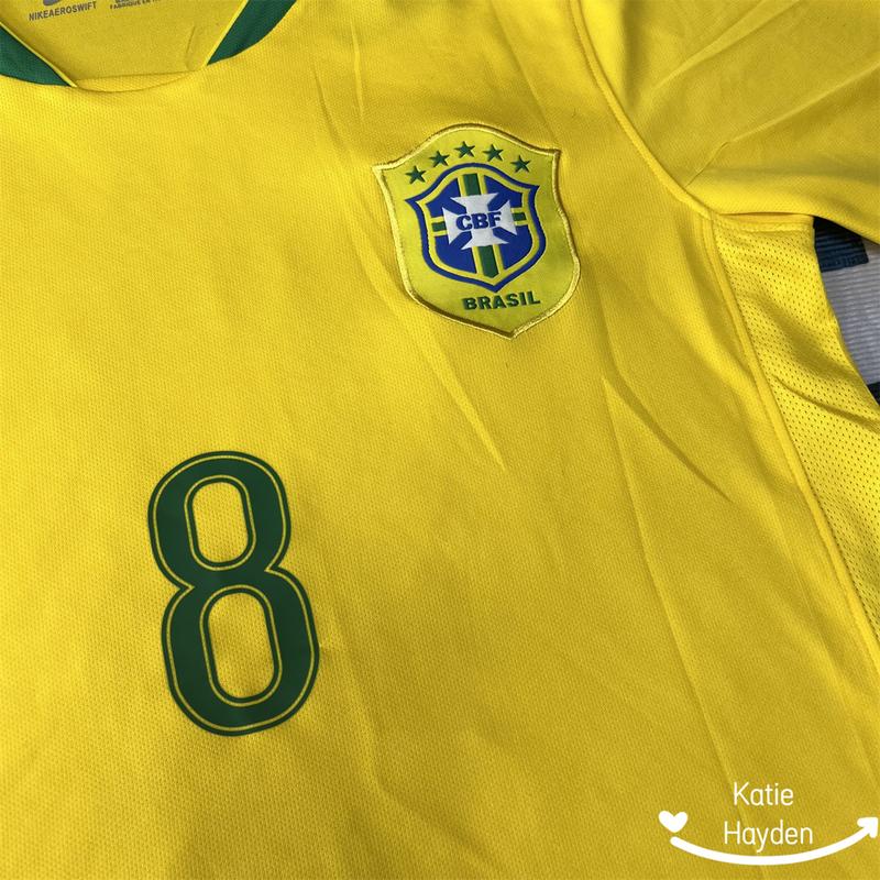 2002 World Cup Brazil Retro Jersey Kaka No.8 Soccer Jersey