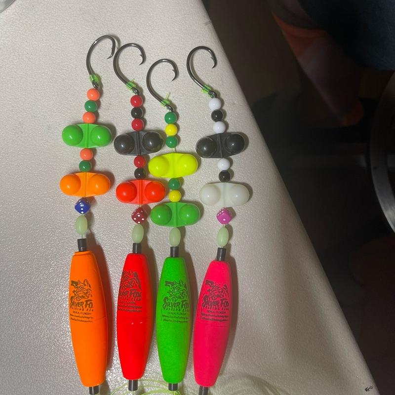 4-Pack Silver Fox Catfish Rigs (3” cigar peg float)