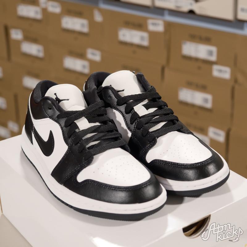 Pre-owned NIKE Jordan 1 Low Panda (2023) (Women's) DC0774 101