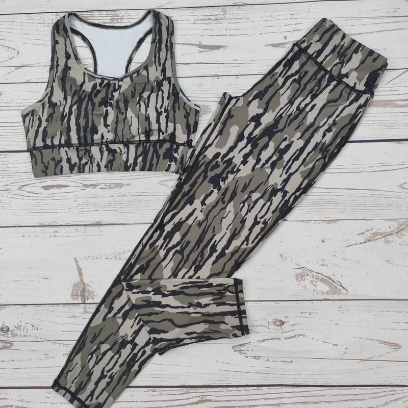 Camouflage Workout Outfit for Women - Two Piece Set